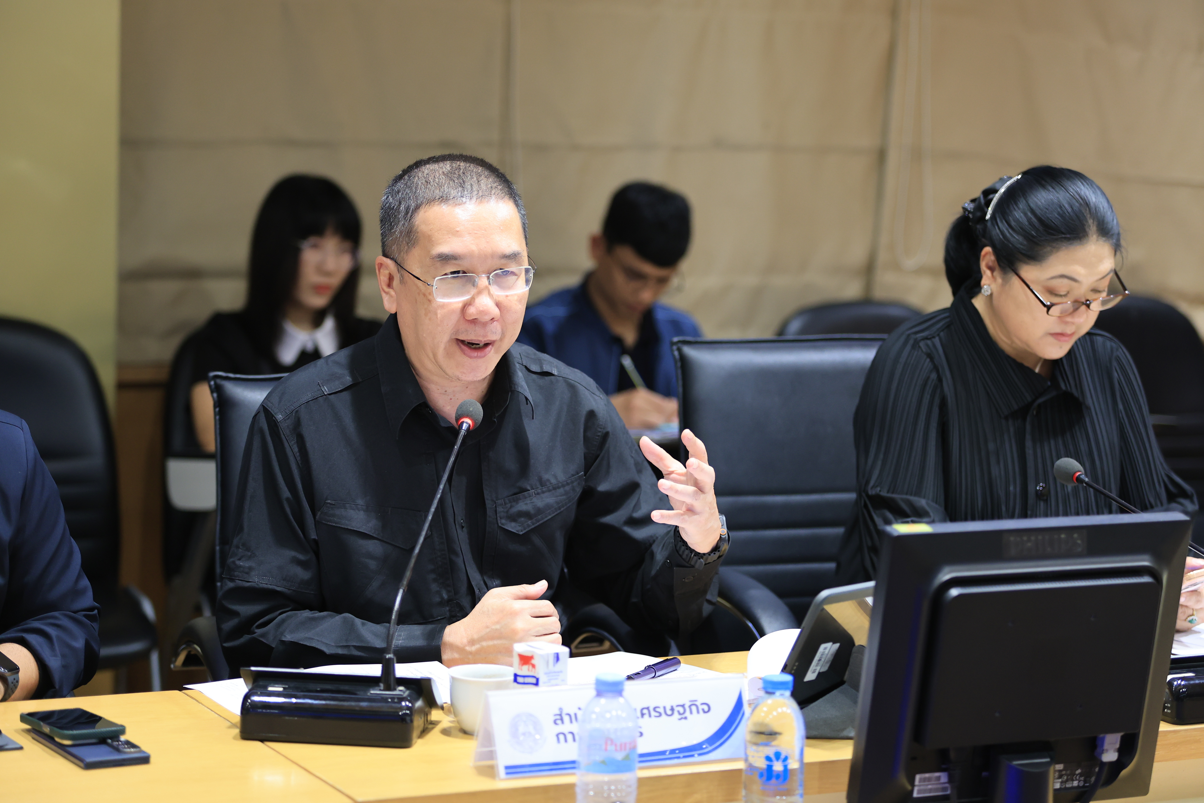 title - ส.ป.ก. ร่วมประชุมหารือแนวทางการรับมือผลกระทบจากสถานการณ์การสู้รบในภูมิภาคตะวันออกกลาง